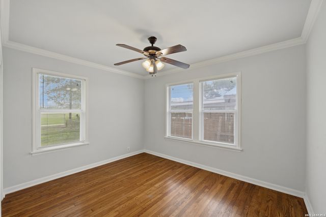 611 Kashmuir Pl, San Antonio, TX 78223