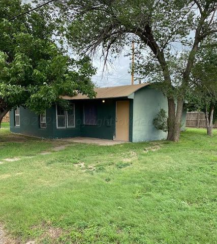 805 8TH Avenue, Canyon, TX 79015