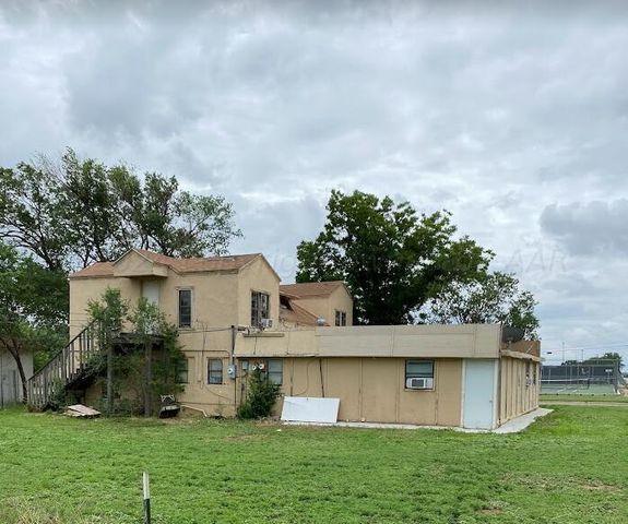 805 8TH Avenue, Canyon, TX 79015