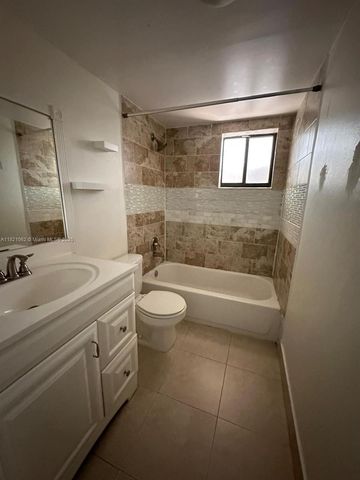 8015 SW 107th Ave 220, Miami, FL 33173