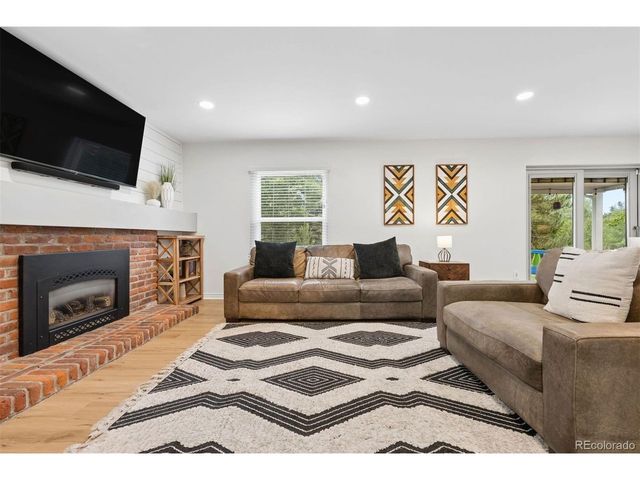 7626 S Willow Way, Centennial, CO 80112