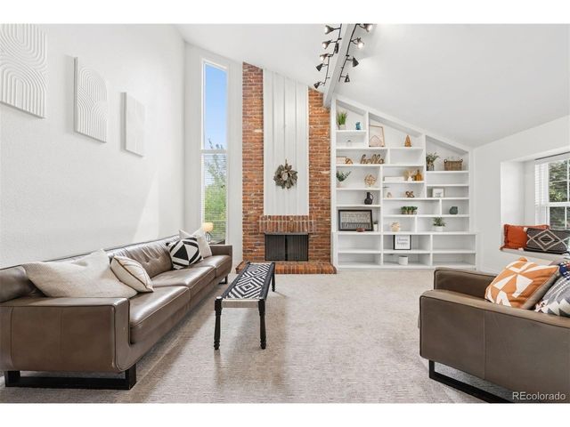 7626 S Willow Way, Centennial, CO 80112