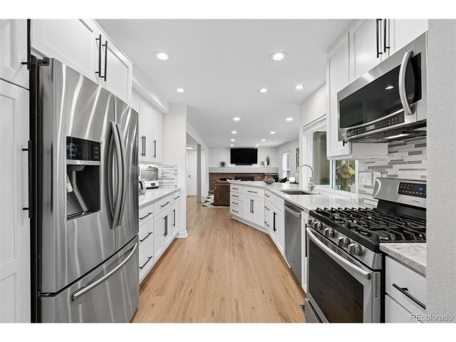 7626 S Willow Way, Centennial, CO 80112