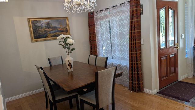 10013 Foxboro Cir, San Ramon, CA 94583