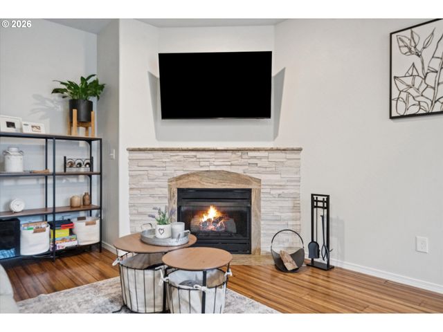 20624 NOBLE Ln, West Linn, OR 97068