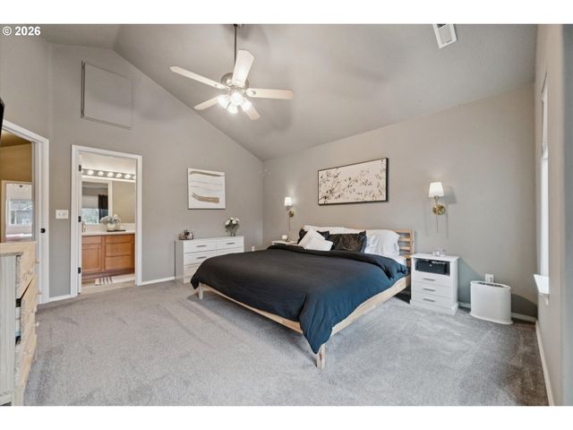 20624 NOBLE Ln, West Linn, OR 97068