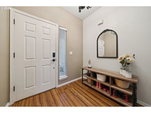 20624 NOBLE Ln, West Linn, OR 97068