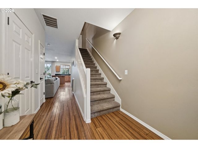 20624 NOBLE Ln, West Linn, OR 97068