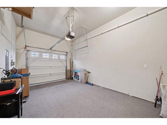 20624 NOBLE Ln, West Linn, OR 97068