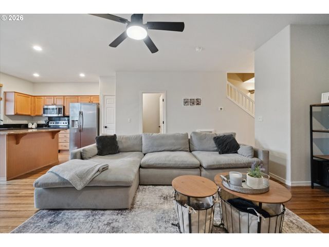 20624 NOBLE Ln, West Linn, OR 97068