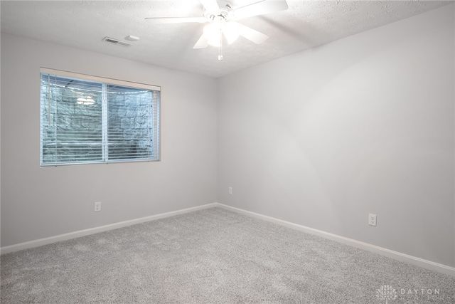 5811 Oak Creek Trail, Huber Heights, OH 45424