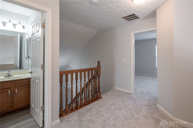 5811 Oak Creek Trail, Huber Heights, OH 45424