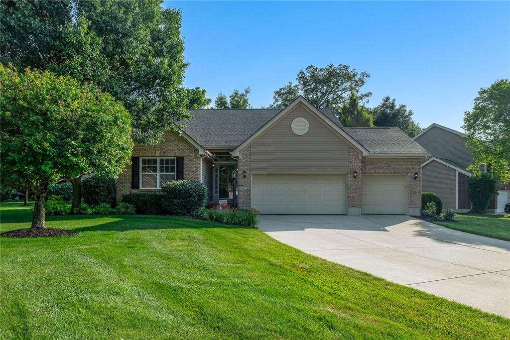 5811 Oak Creek Trail, Huber Heights, OH 45424