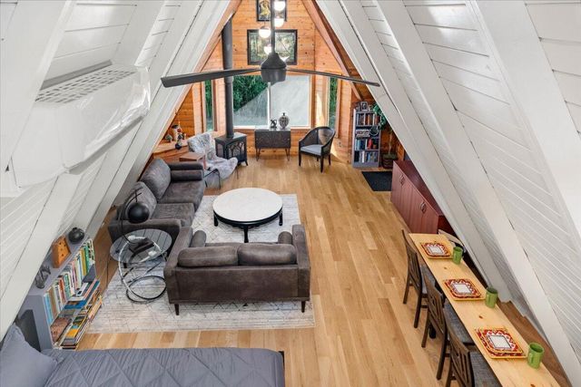 1289 Arizona Street, Redding, CA 96002