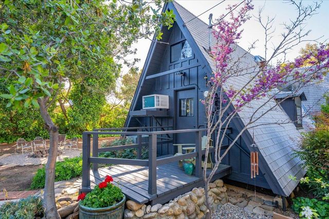 1289 Arizona Street, Redding, CA 96002