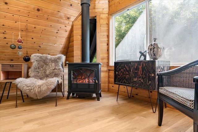 1289 Arizona Street, Redding, CA 96002