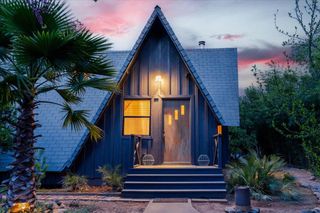 1289 Arizona Street, Redding, CA 96002