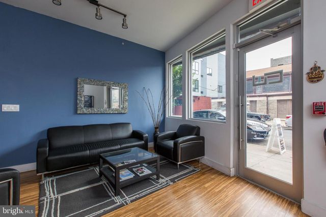 808 N 4TH ST, Philadelphia, PA 19123
