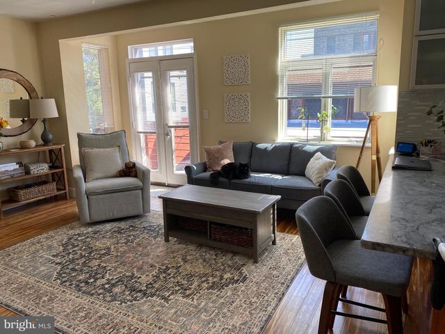 808 N 4TH ST, Philadelphia, PA 19123