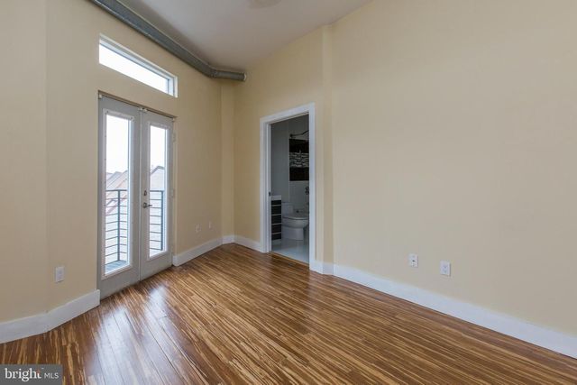 808 N 4TH ST, Philadelphia, PA 19123