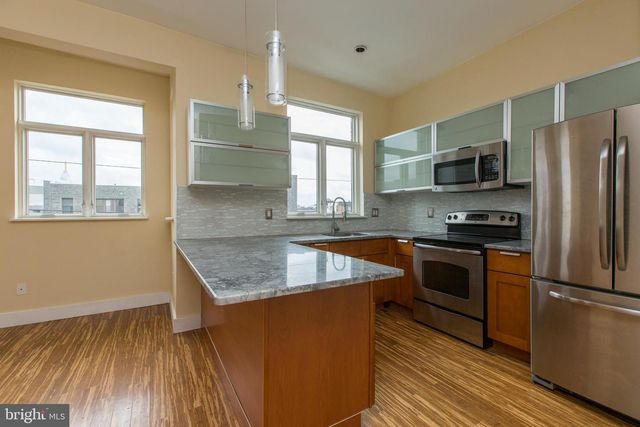 808 N 4TH ST, Philadelphia, PA 19123