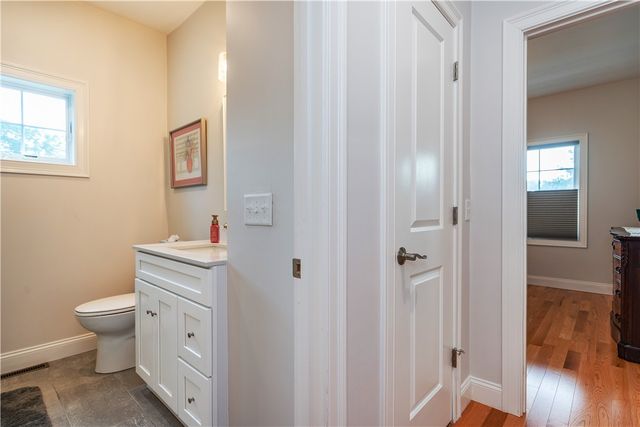 1 Hampton Road 27, Coventry, RI 02816