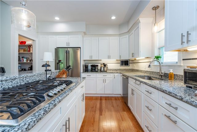 1 Hampton Road 27, Coventry, RI 02816