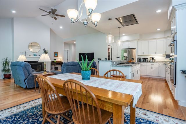 1 Hampton Road 27, Coventry, RI 02816