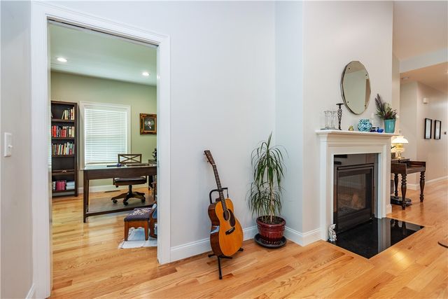 1 Hampton Road 27, Coventry, RI 02816