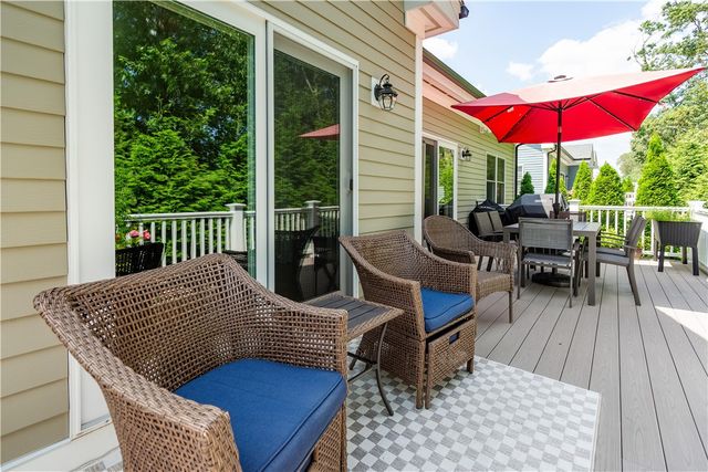 1 Hampton Road 27, Coventry, RI 02816