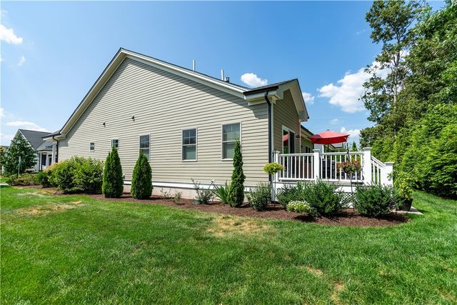 1 Hampton Road 27, Coventry, RI 02816