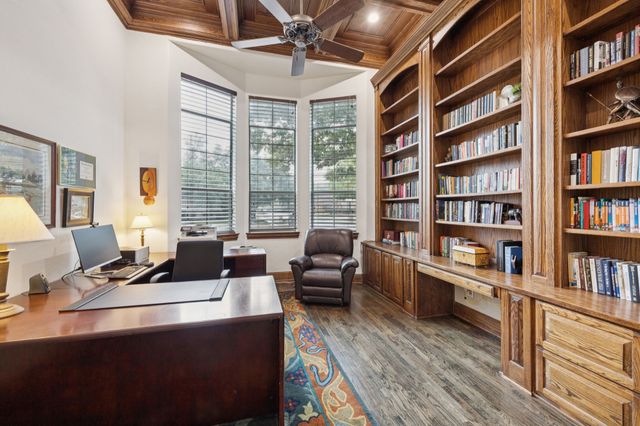 6824 Thorntree Drive, Mckinney, TX 75072