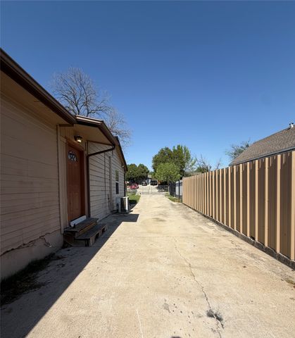 2513 NW 26th Street, Fort Worth, TX 76106