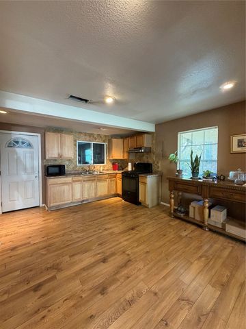 2513 NW 26th Street, Fort Worth, TX 76106