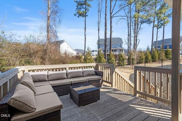 3301 Salters Lake Way, Fuquay Varina, NC 27526