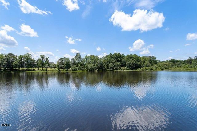 3301 Salters Lake Way, Fuquay Varina, NC 27526