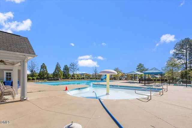 3301 Salters Lake Way, Fuquay Varina, NC 27526