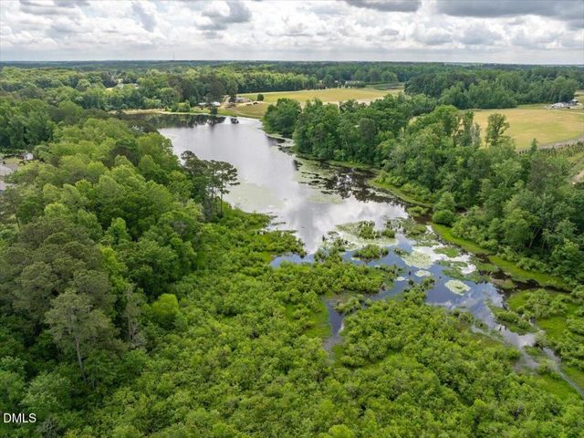 3301 Salters Lake Way, Fuquay Varina, NC 27526