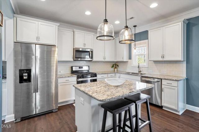 3301 Salters Lake Way, Fuquay Varina, NC 27526