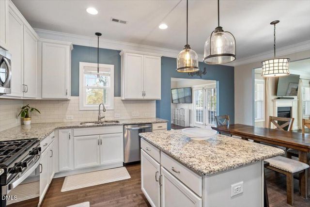 3301 Salters Lake Way, Fuquay Varina, NC 27526