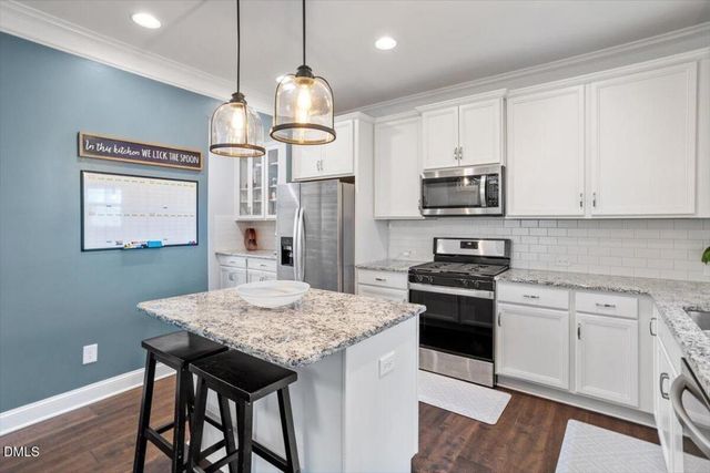 3301 Salters Lake Way, Fuquay Varina, NC 27526