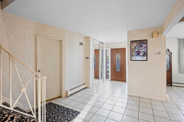 1981 Cynthia Lane, Merrick, NY 11566