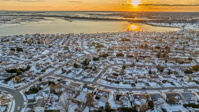 1981 Cynthia Lane, Merrick, NY 11566