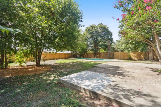 9807 Kendal DR, Austin, TX 78753