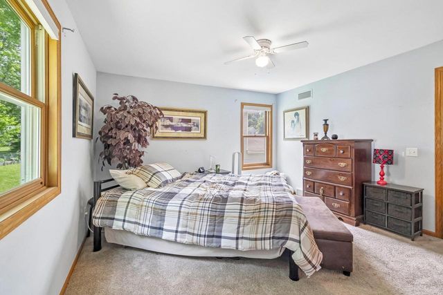 6 Weir Circle, Madison, WI 53719