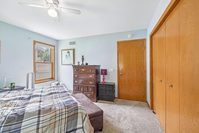 6 Weir Circle, Madison, WI 53719