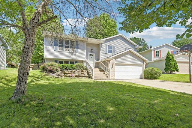 6 Weir Circle, Madison, WI 53719