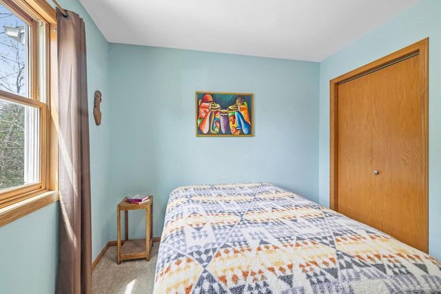 6 Weir Circle, Madison, WI 53719