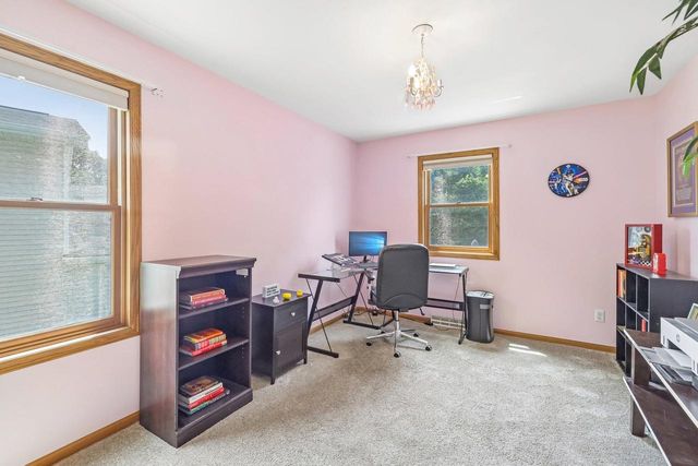 6 Weir Circle, Madison, WI 53719