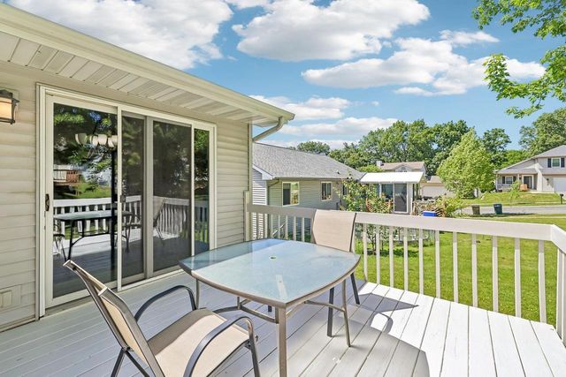 6 Weir Circle, Madison, WI 53719